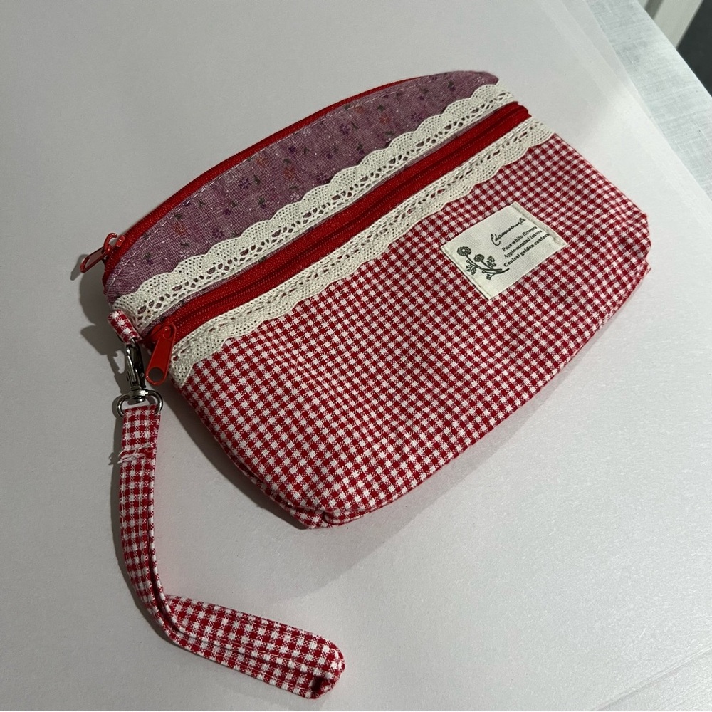 Red and White Checkered Wristlet